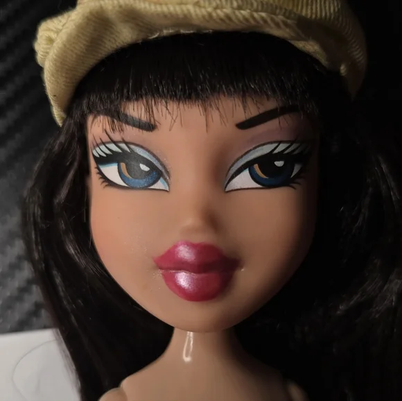 Bratz Spring Fling Jade - Picture 3 of 3